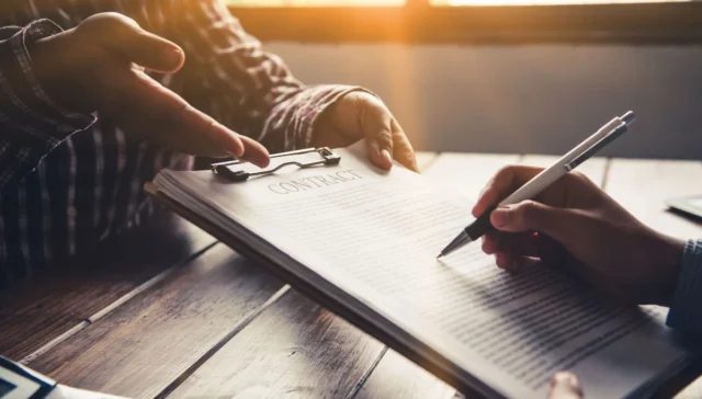 7 Critical Facts About Commercial Contract Disputes in Dubai Every Business Should Know